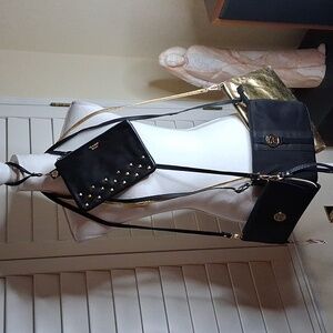 🖤👜Lot Of Handbags: Tommy Hilfigger, Sasha & Victoria Secret, 1 VS Wristlet